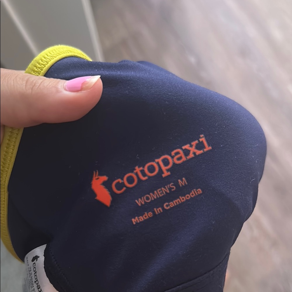 Cotopaxi Sports Bra - Picture 3 of 5